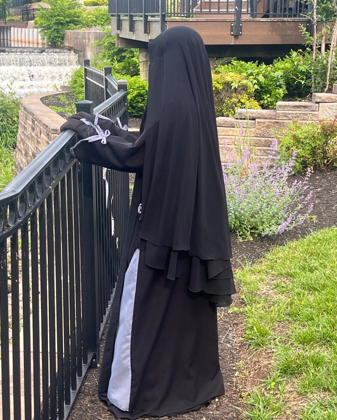 Zaynah Duster