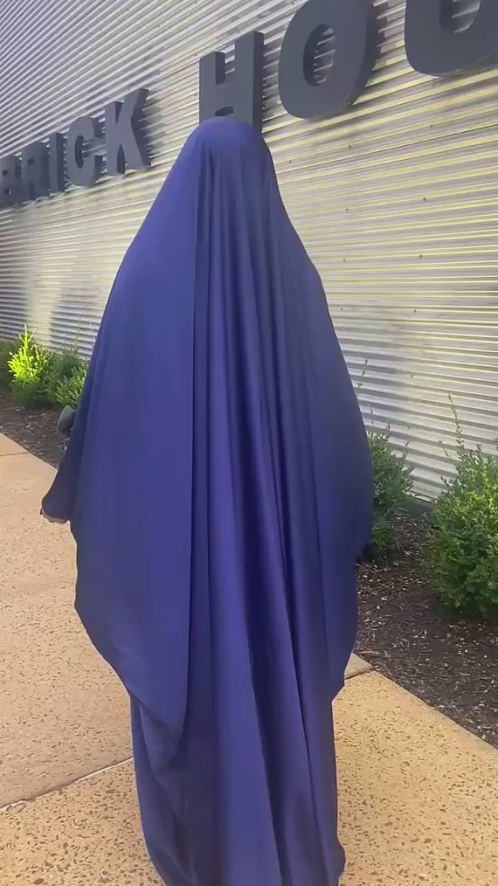 Sumayyah Satin Overhead set